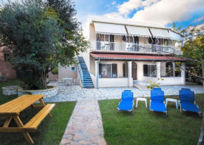 Marilena House Apartments & Studios